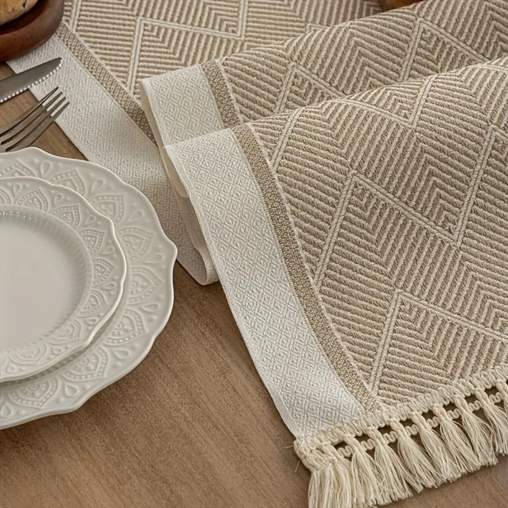 Table Runner - image 2