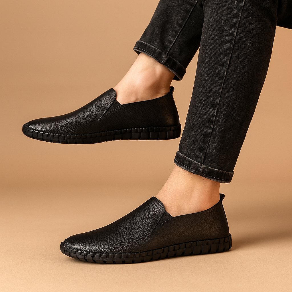 Men’s Breathable Low-Cut Casual Shoes – Lightweight Everyday Comfort