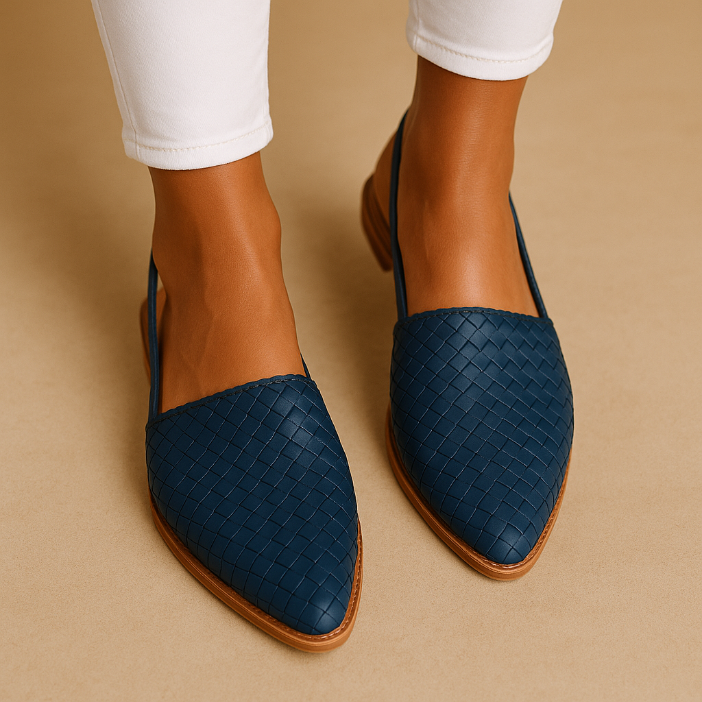 Women’s Colourful Summer Sandals – Cushioned & Adjustable for Warm Days